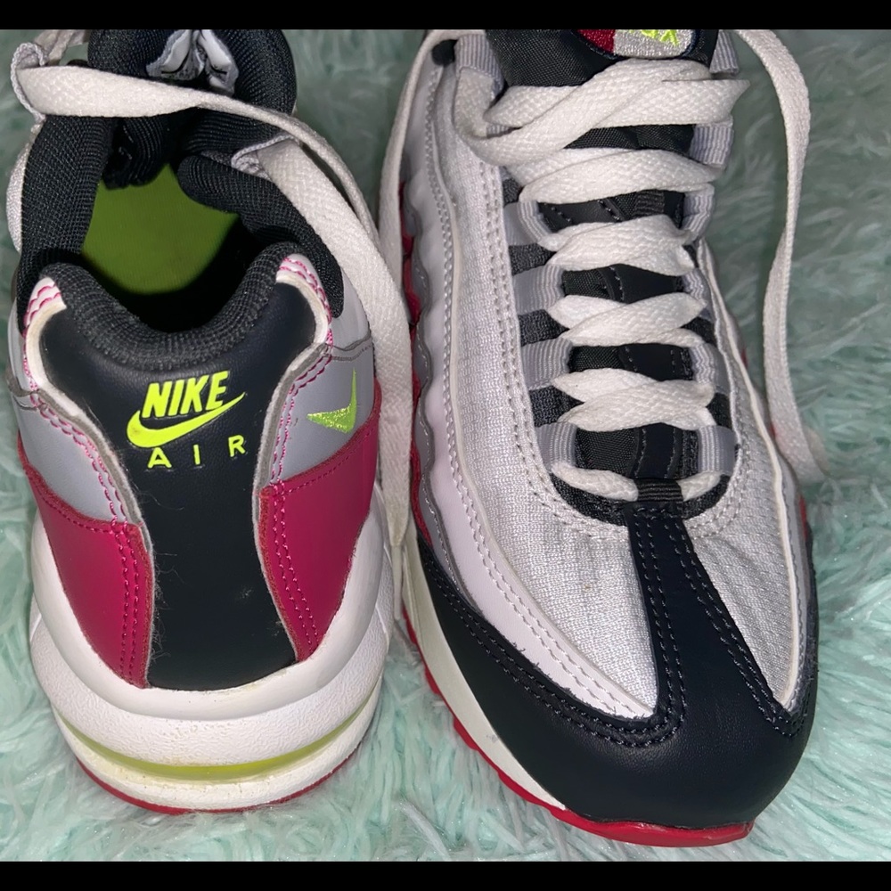 Air Max 95 GS ‘Rush Pink Volt’